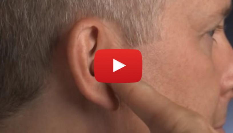 Vidéo sur comment insérer et retirer l'aide auditive de Starkey