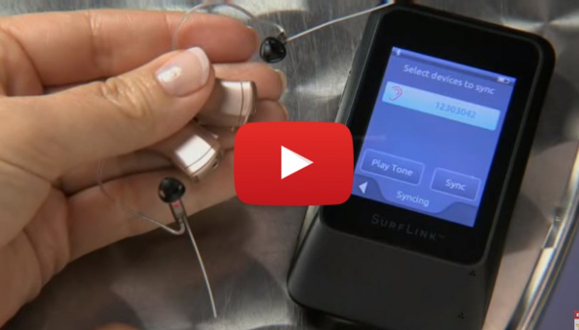 Vidéo sur la synchronisation des aides auditives avec le surflink mobile