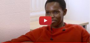 Vidéo témoignage d’adolescents utilisant l'application myPhonak
