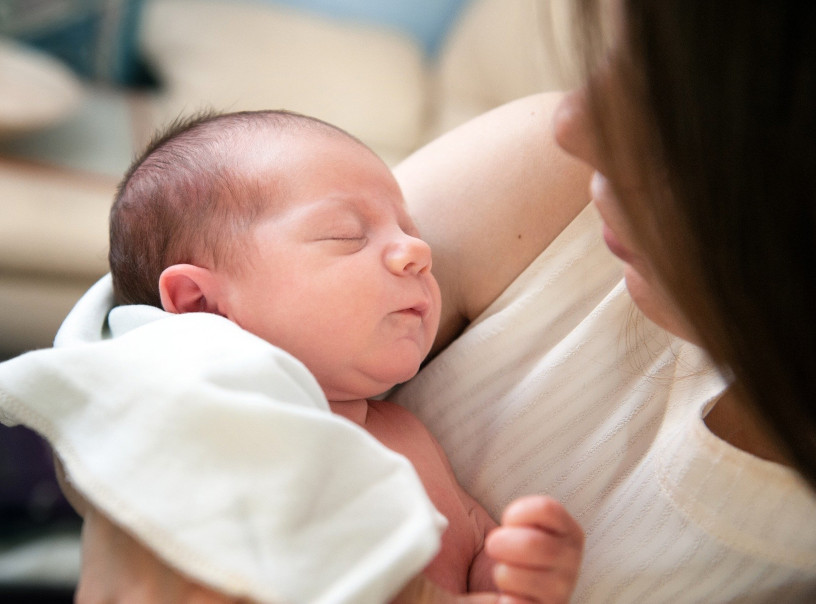 Les effets du bruit blanc sur le sommeil sur le bébé