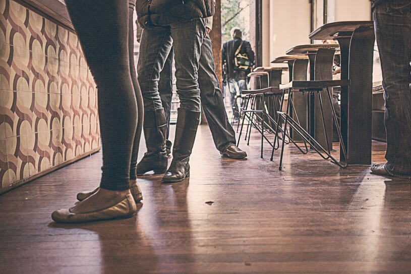 Le café signes, un lieu d'échanges pour personnes sourdes et malentendantes