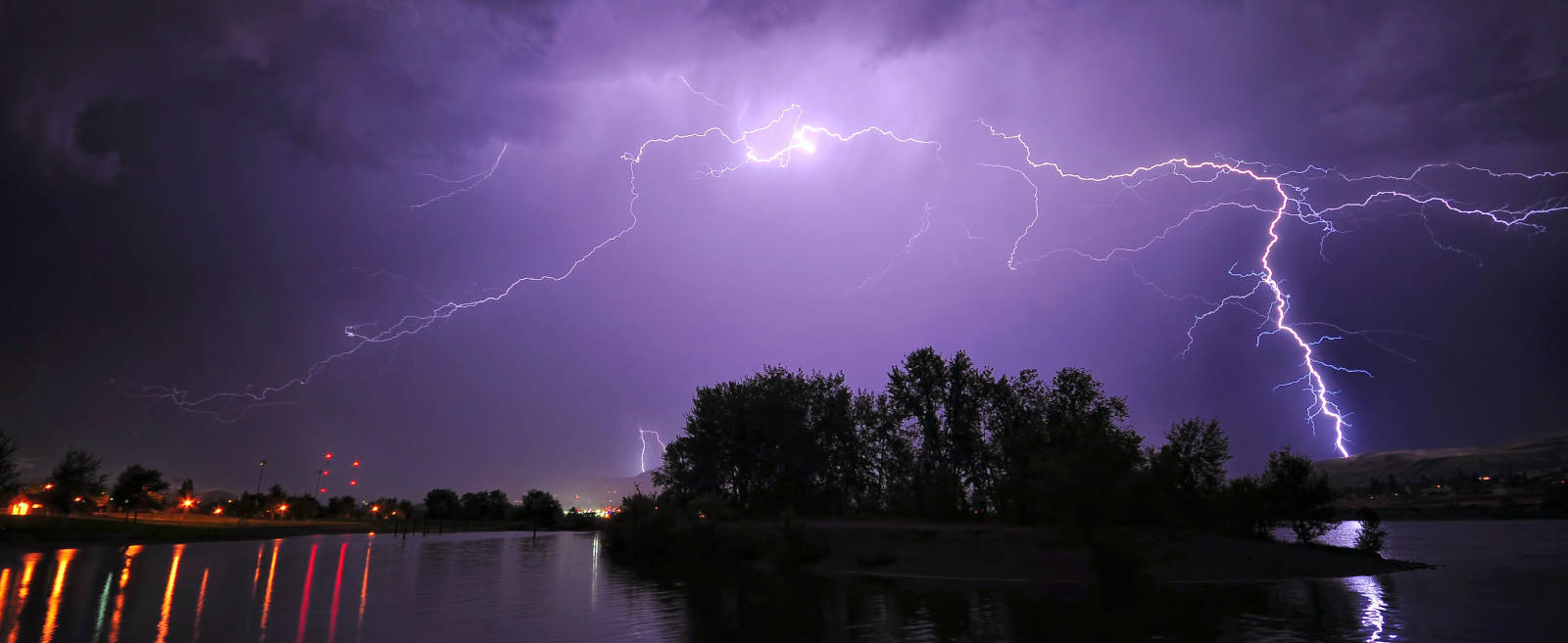 Découvrez le phénomène de l'orage avec votre audioprothésiste Audition Conseil