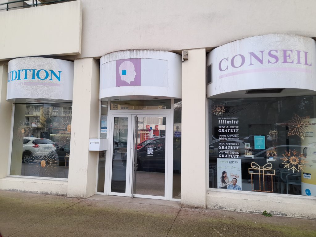 Façade Pierre Benite