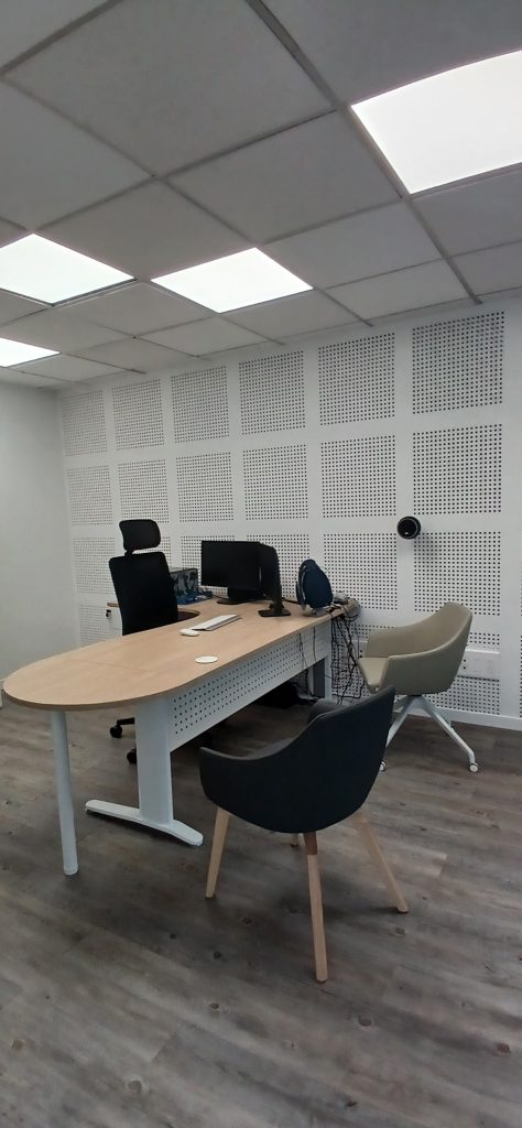 CENTRE AC ARGENTAN CABINE