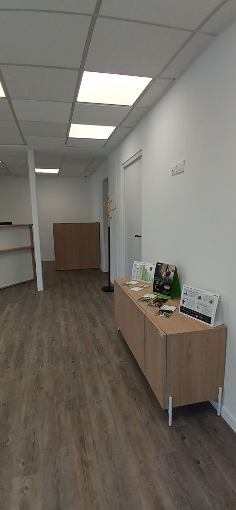 CENTRE AC ARGENTAN ENTREE